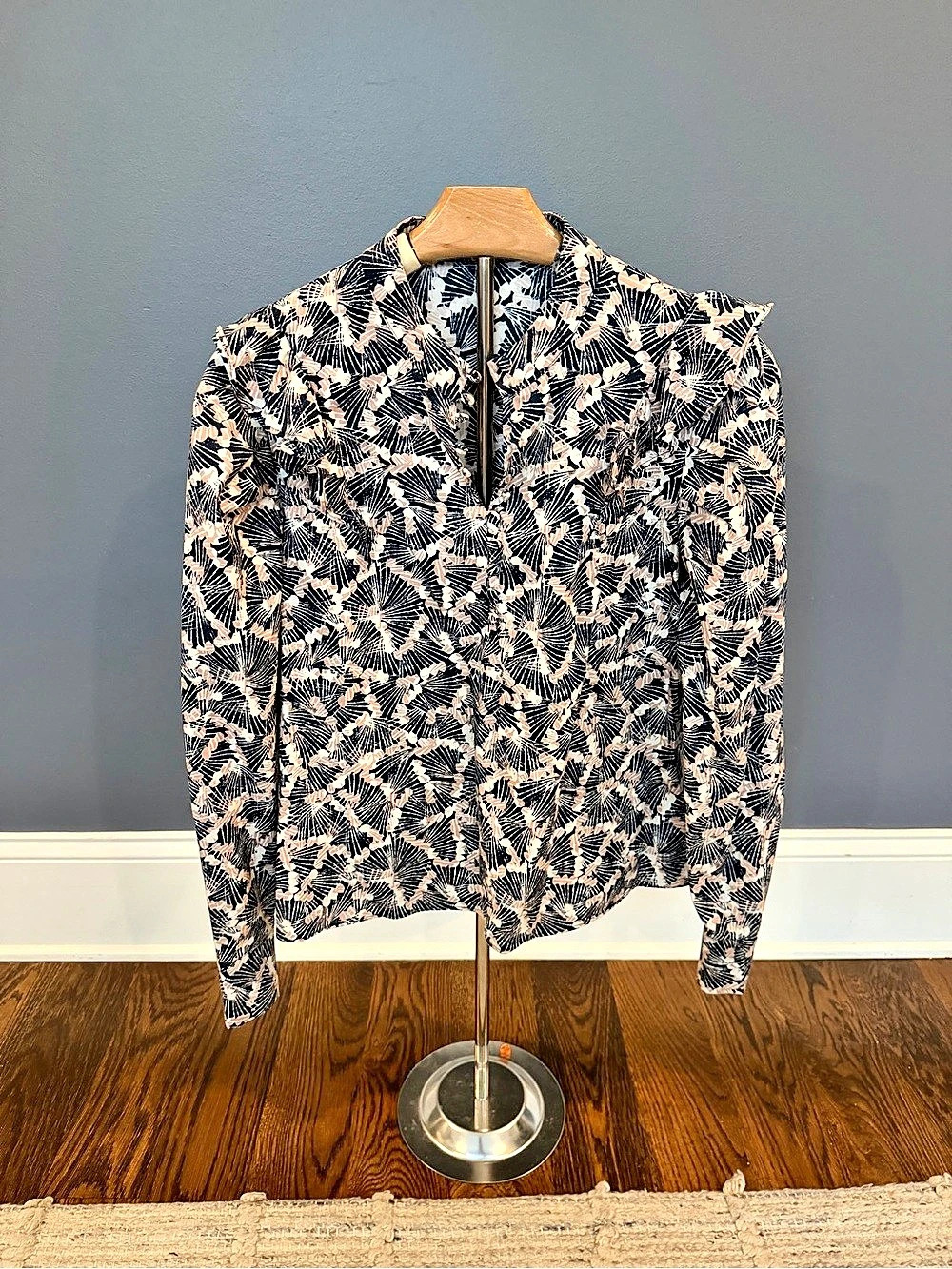 Intermix blouse